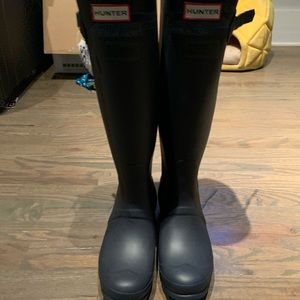 🚨Hunter rain boots 🚨